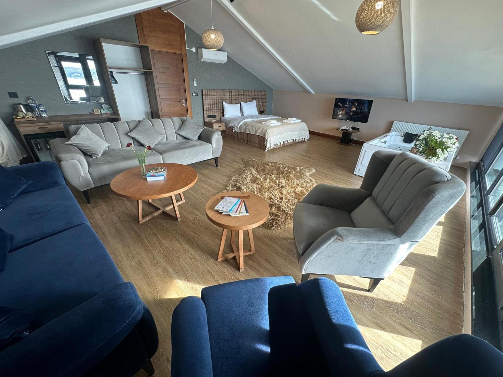Marina Fener Hotel Istanbul Airport Karaburun  ภายนอก รูปภาพ